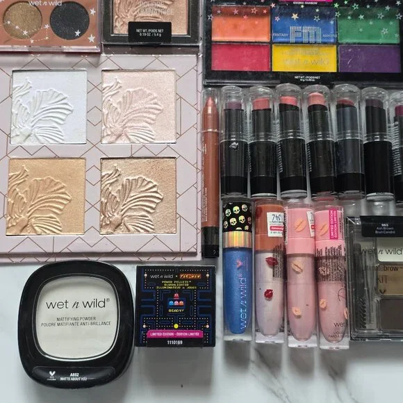 Wet n Wild Mixed Makeup Lot - Picture 3 of 7